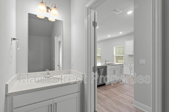 Building Photo - 7104 Cedar Grv Wy