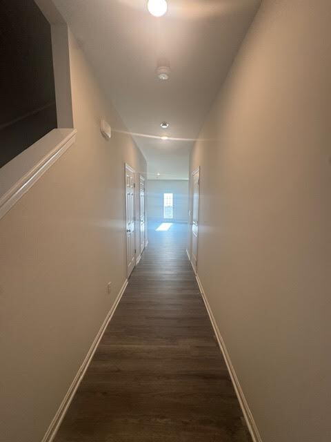 Building Photo - REDUCED PRICE & 1/2 Off First Month's Rent with move-in by 12/22 "Spacious 3-Bedroom Townhouse Re...