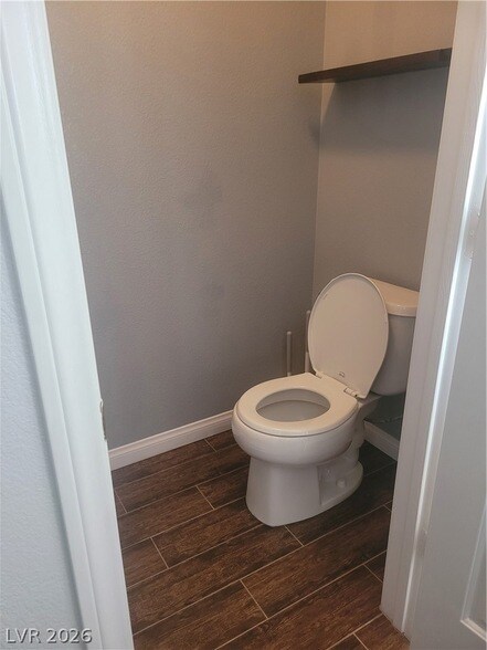 Building Photo - 4013 Forest Knoll Ln