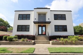 Building Photo - 315 E 6th St