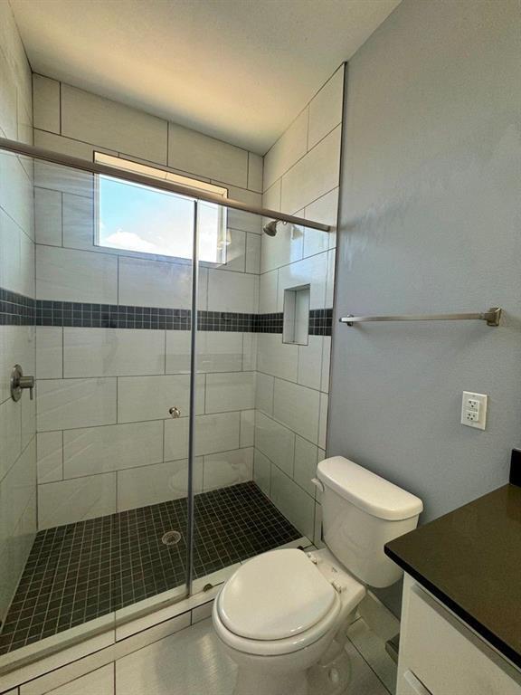 Building Photo - 6201 Felix Ave