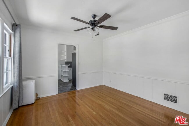 Building Photo - 5039 Marburn Ave