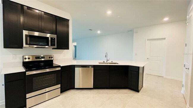 Building Photo - 905 Citrus Reserve Blvd