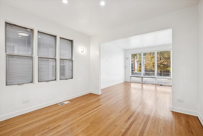 Building Photo - 3831 N New England Ave