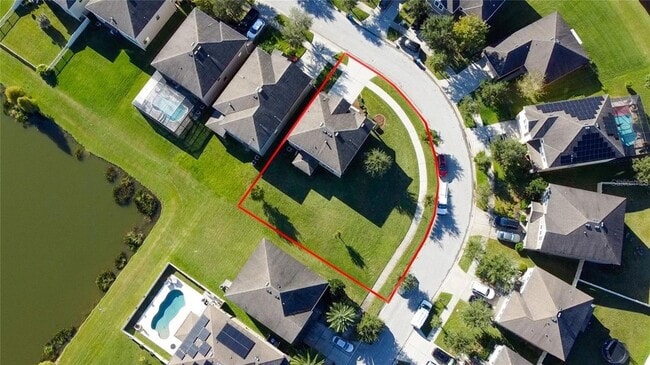 Building Photo - 10663 Pictorial Park Dr