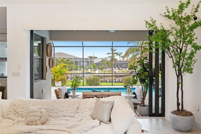 Building Photo - 1099 Cimarron Dr