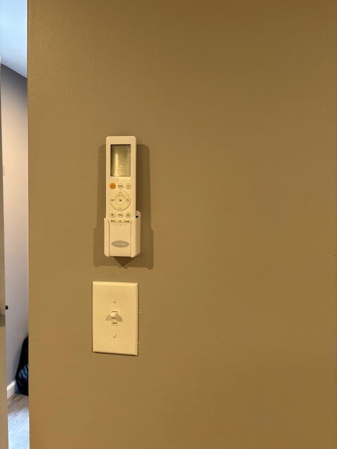 Building Photo - 943 Diven St