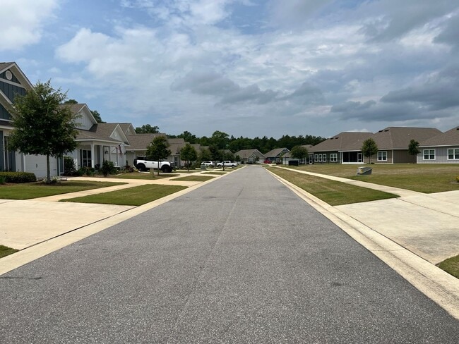 Building Photo - Turnkey 3 Bedroom Home in Firefly Community at Hammock Bay!