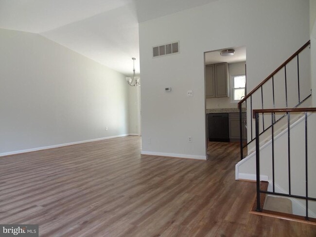 Building Photo - 1627 Severn Run Ct