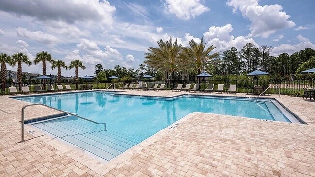 Building Photo - 14727 Field Daisy Dr
