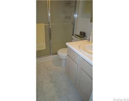 Building Photo - 213 Arlington Ct