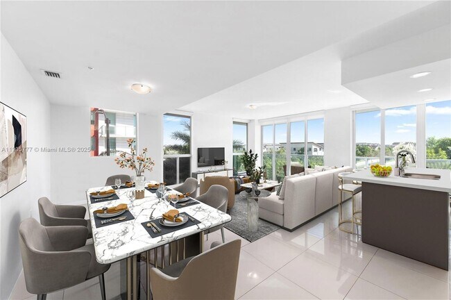 Primary Photo - 7751 NW 107th Ave