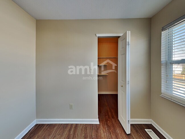 Building Photo - 6585 W Odessa Way