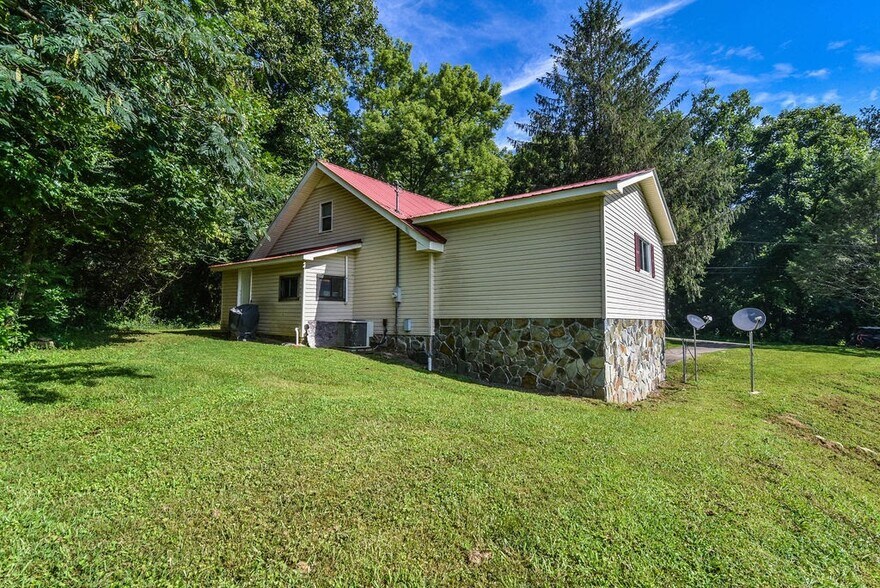 Back yard - 60 E Highland St