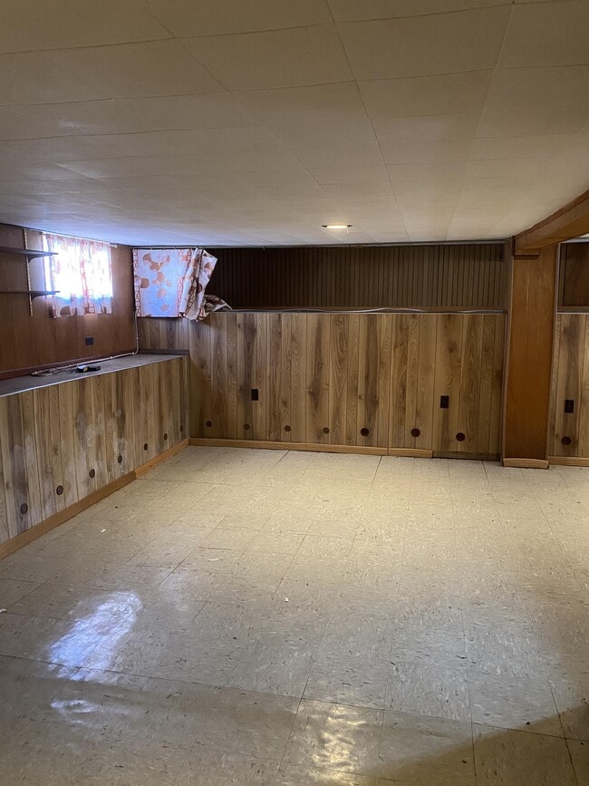 Building Photo - 3304 Clayborne Ave