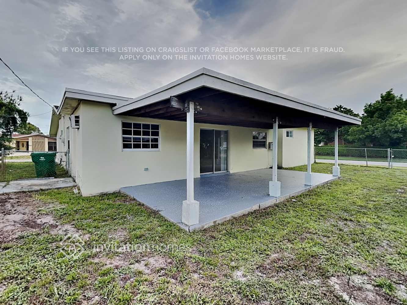 Building Photo - 8659 Sheraton Dr
