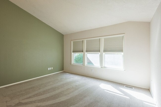 Building Photo - Beautiful home in the heart of Eagle