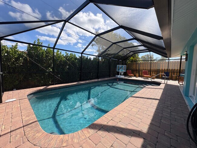 Building Photo - 6195 Pecan Rd