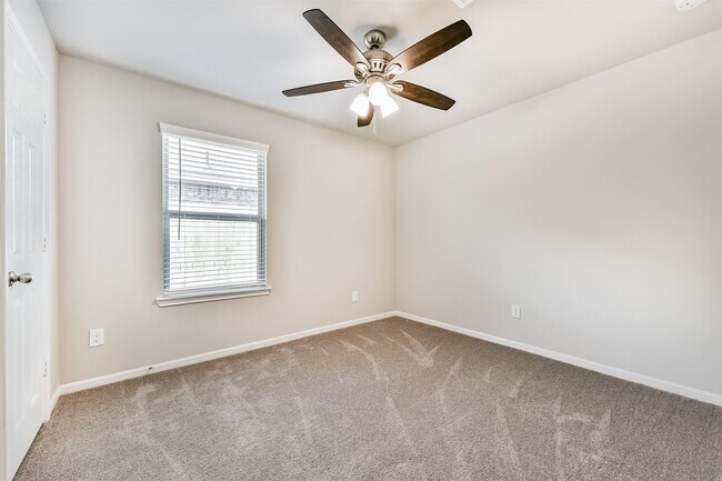 Building Photo - 13114 Dalvay Beach Dr