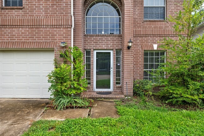 Building Photo - 3327 Shady Glen Ln