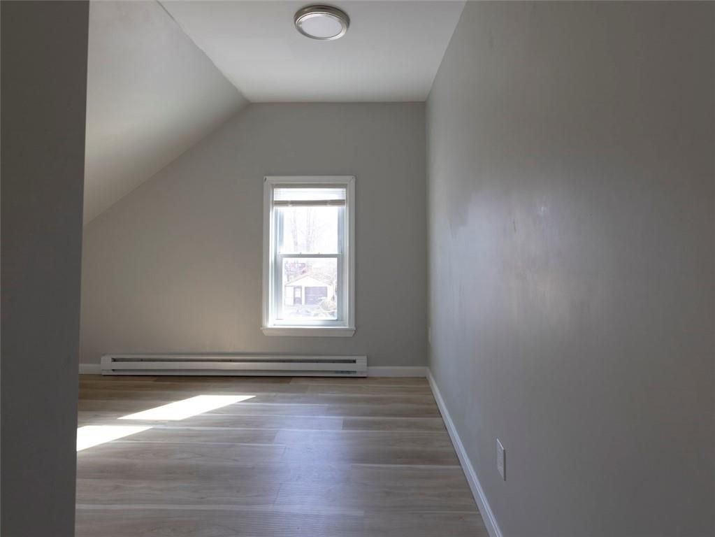 Building Photo - 65 Hendrick St