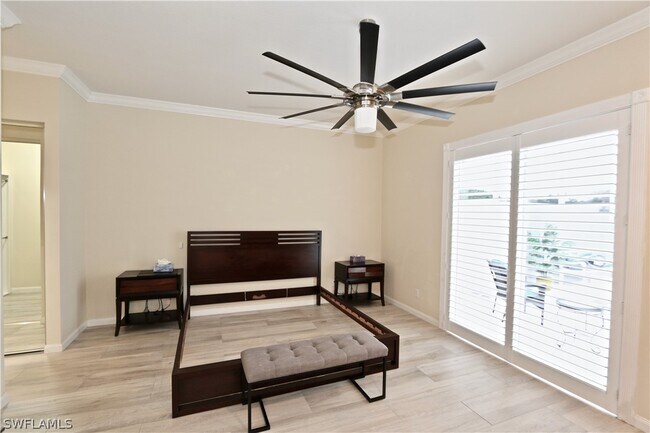 Building Photo - 5495 Freeport Ln