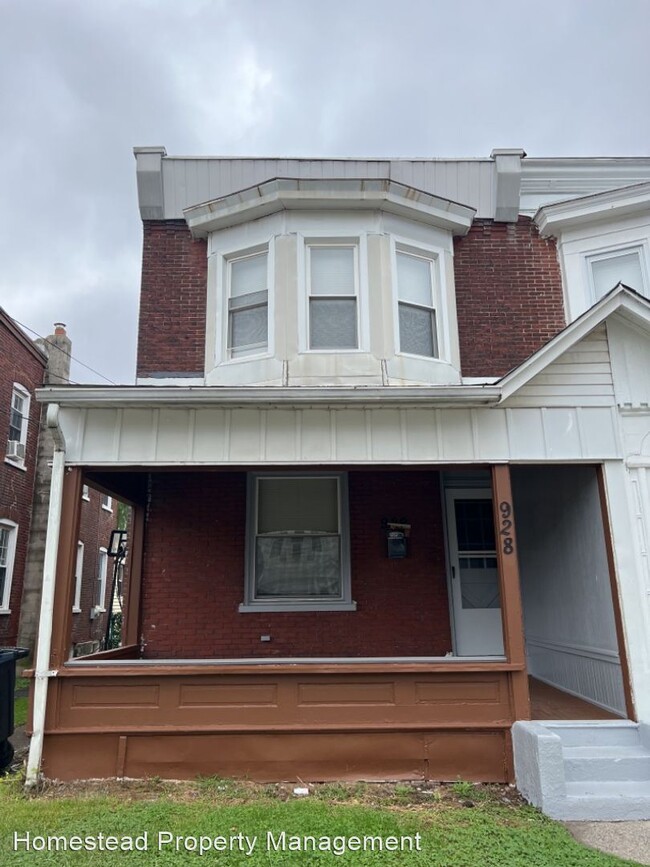 Primary Photo - 3 br, 1.5 bath House - 928 Saville Ave