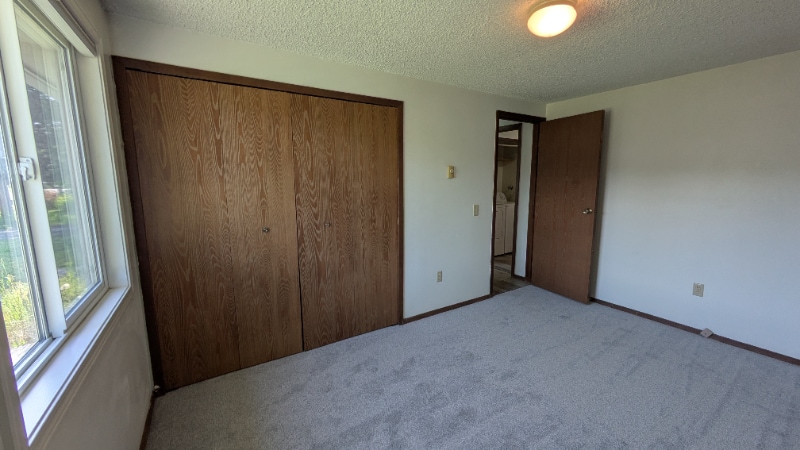 Building Photo - 1243 Hanson Ave