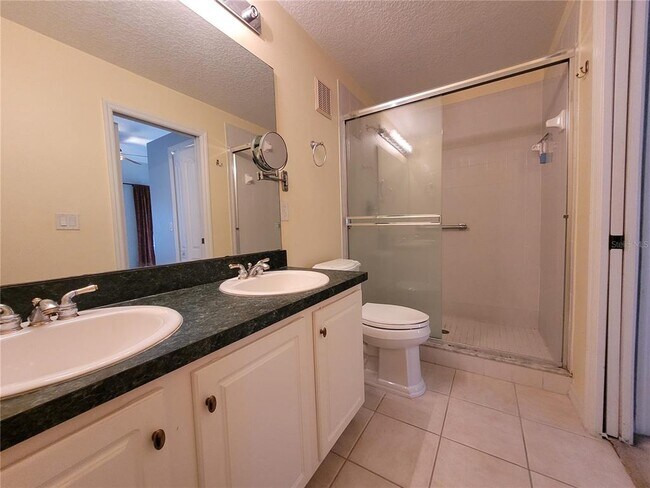 Building Photo - 673 Sandy Neck Ln