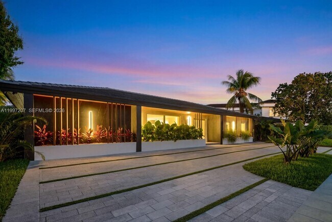 Building Photo - 19721 NE 23rd Ave