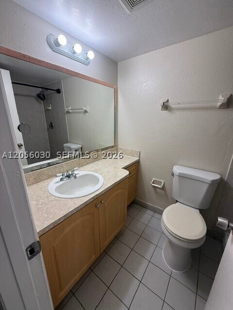 Building Photo - 3750 NW 115th Way