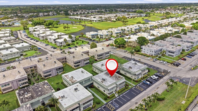 Building Photo - 284 Flanders F