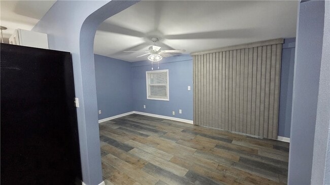 Building Photo - 426 Tulip Dr