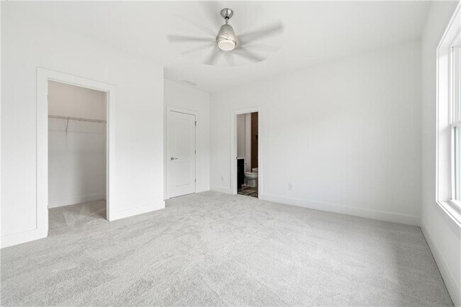 Building Photo - 7370 Cornflower Ct