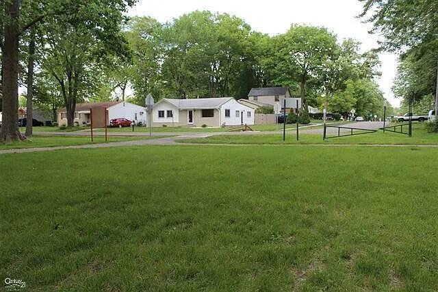 Building Photo - 655 Robinwood Dr