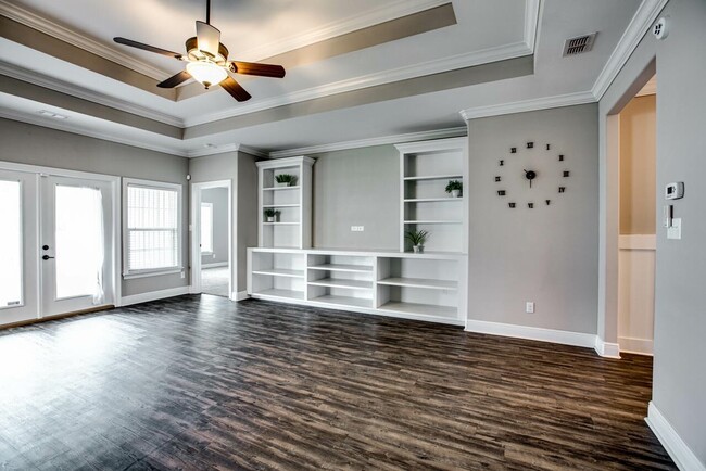 Building Photo - 2475 Tippecanoe Ridge