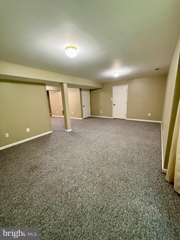 Building Photo - 3915 Carlyle Ct