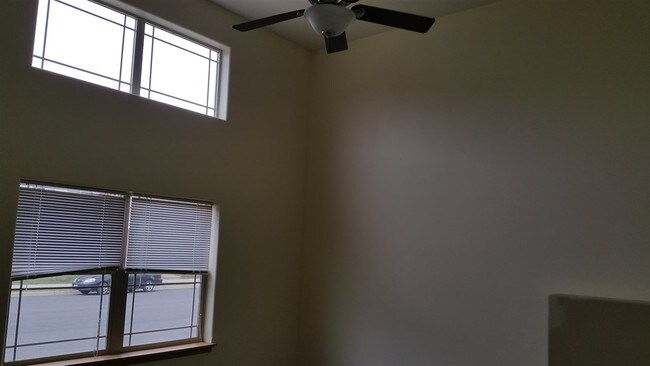 Building Photo - 8035 Starr Grass Dr