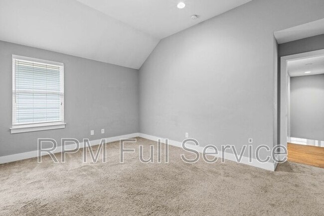 Building Photo - 4902 Kentucky Ave