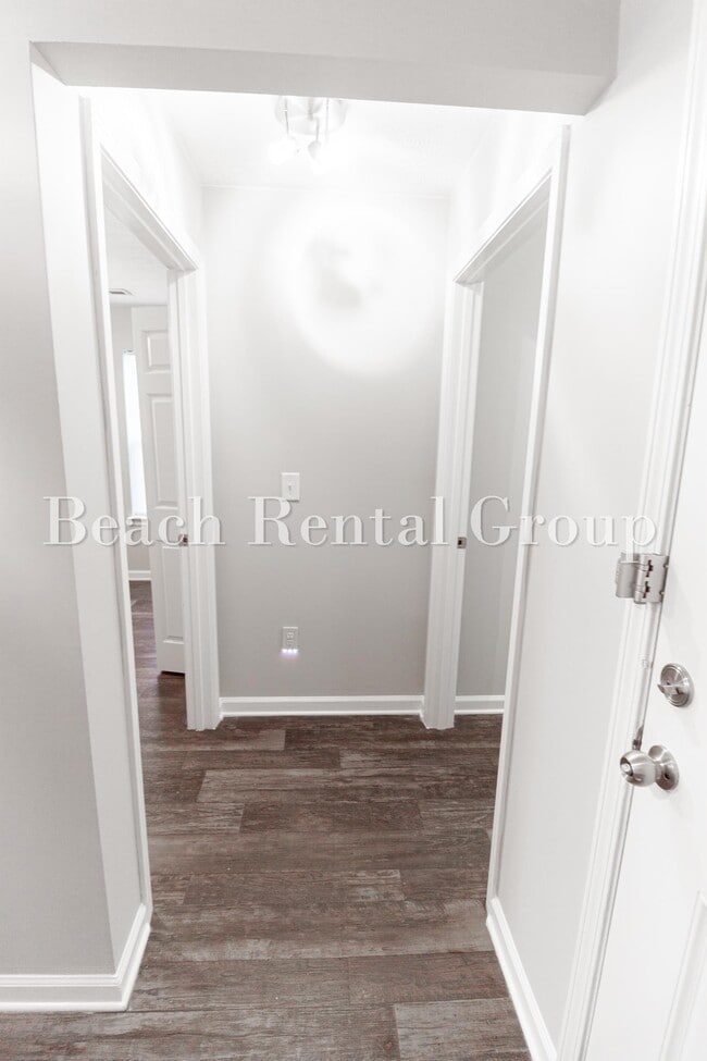 Building Photo - 302 Rung Rd