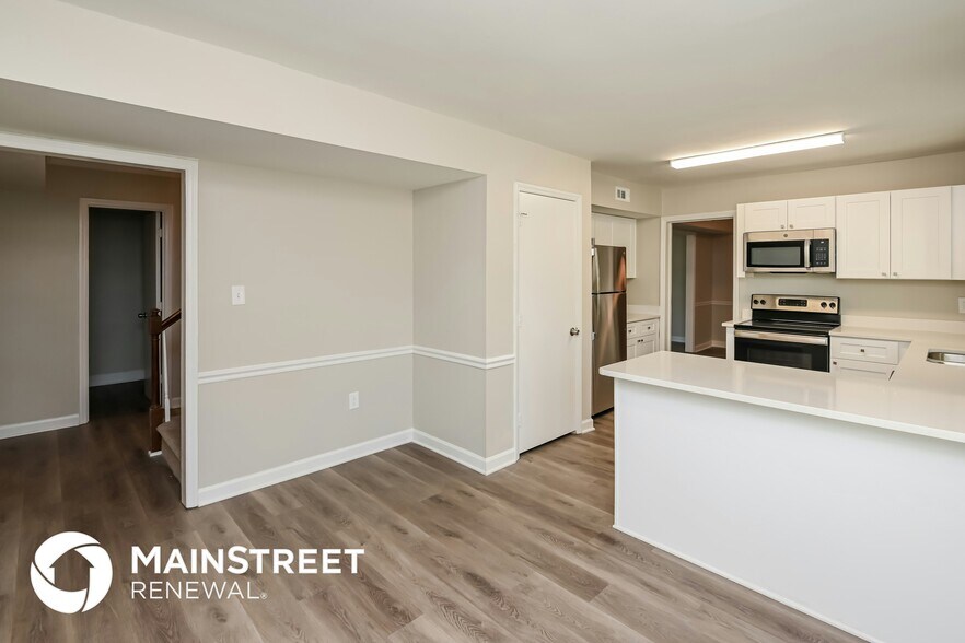 Building Photo - 1209 Blossom Wood Ct