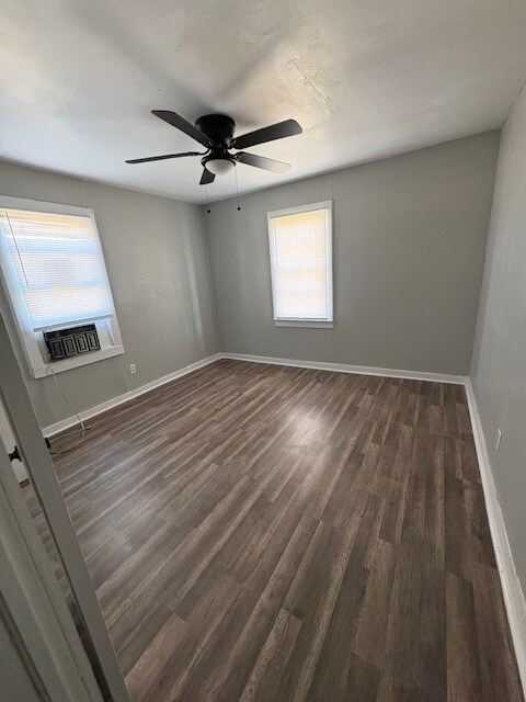 Building Photo - 1701 SW Jefferson Ave