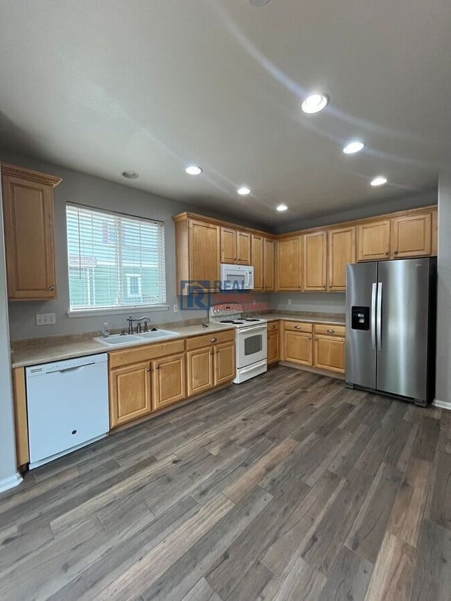 Building Photo - 6725 Turnstone Ave