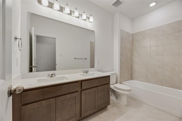 Building Photo - 1910 Blackbird Ln