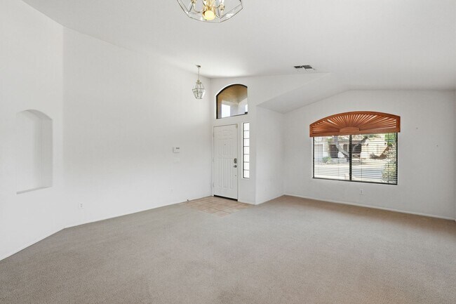 Building Photo - Single level home in Norterra on corner lot