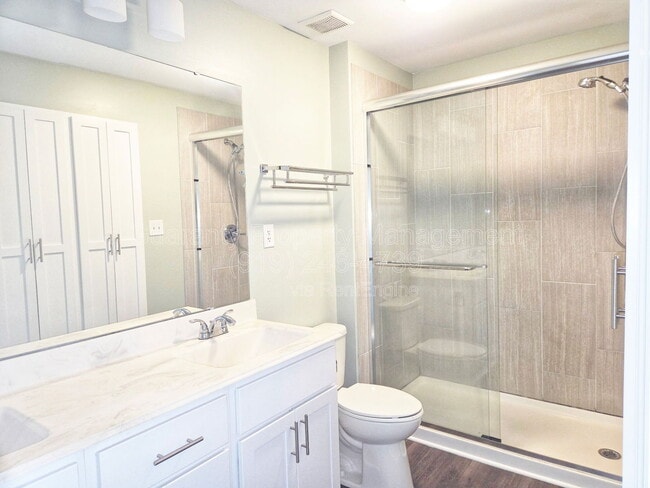 Building Photo - 6241 Waterside Ln