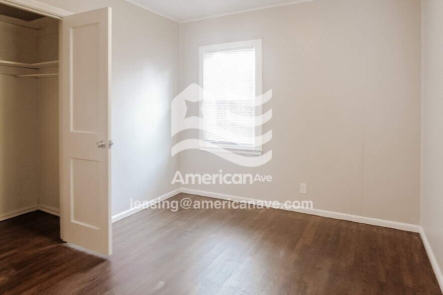 Building Photo - 227 S 72nd E Ave