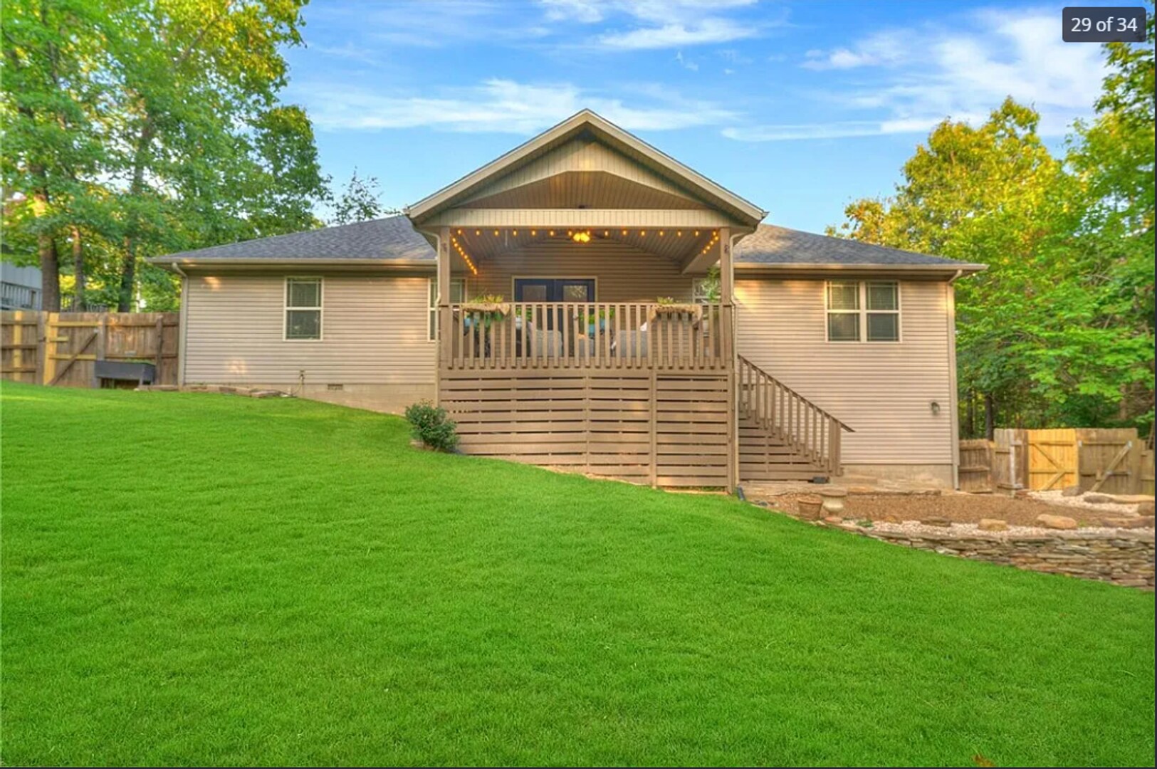 Building Photo - 4 Blenheim Ln