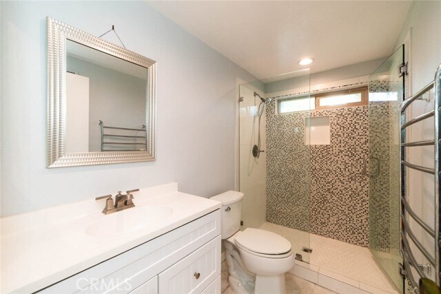 Building Photo - 13 Morena