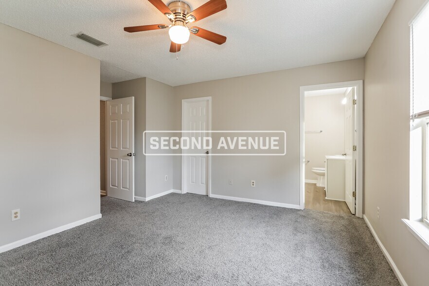 Building Photo - 714 Calico Jack Way